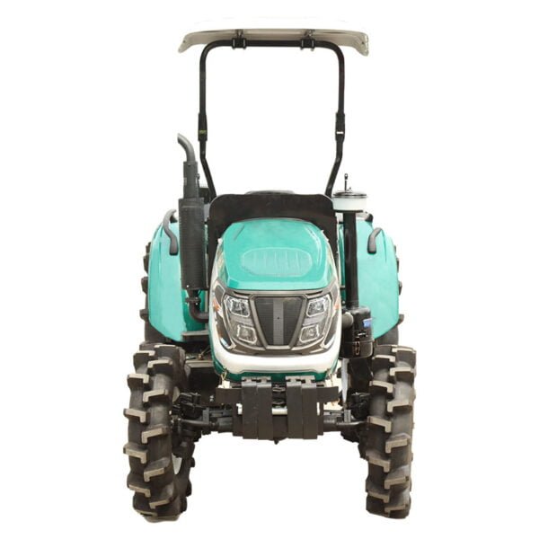 4×4 Wheeled farm tractor